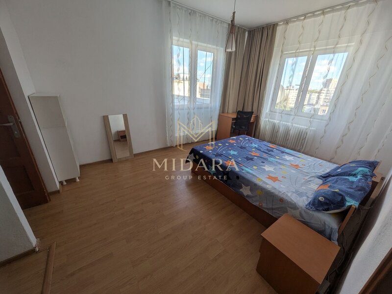 Piata Romana, ASE, 2 camere, 47 mp, 499 €/luna.